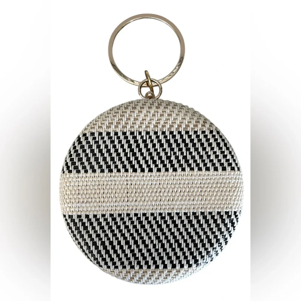 Savanna Cream Black Round Woven Crossbody Satchel Gold Chain Boho Bag Purse - Picture 7 of 13